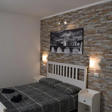Sweet Dream Rome Airport Rooms-3